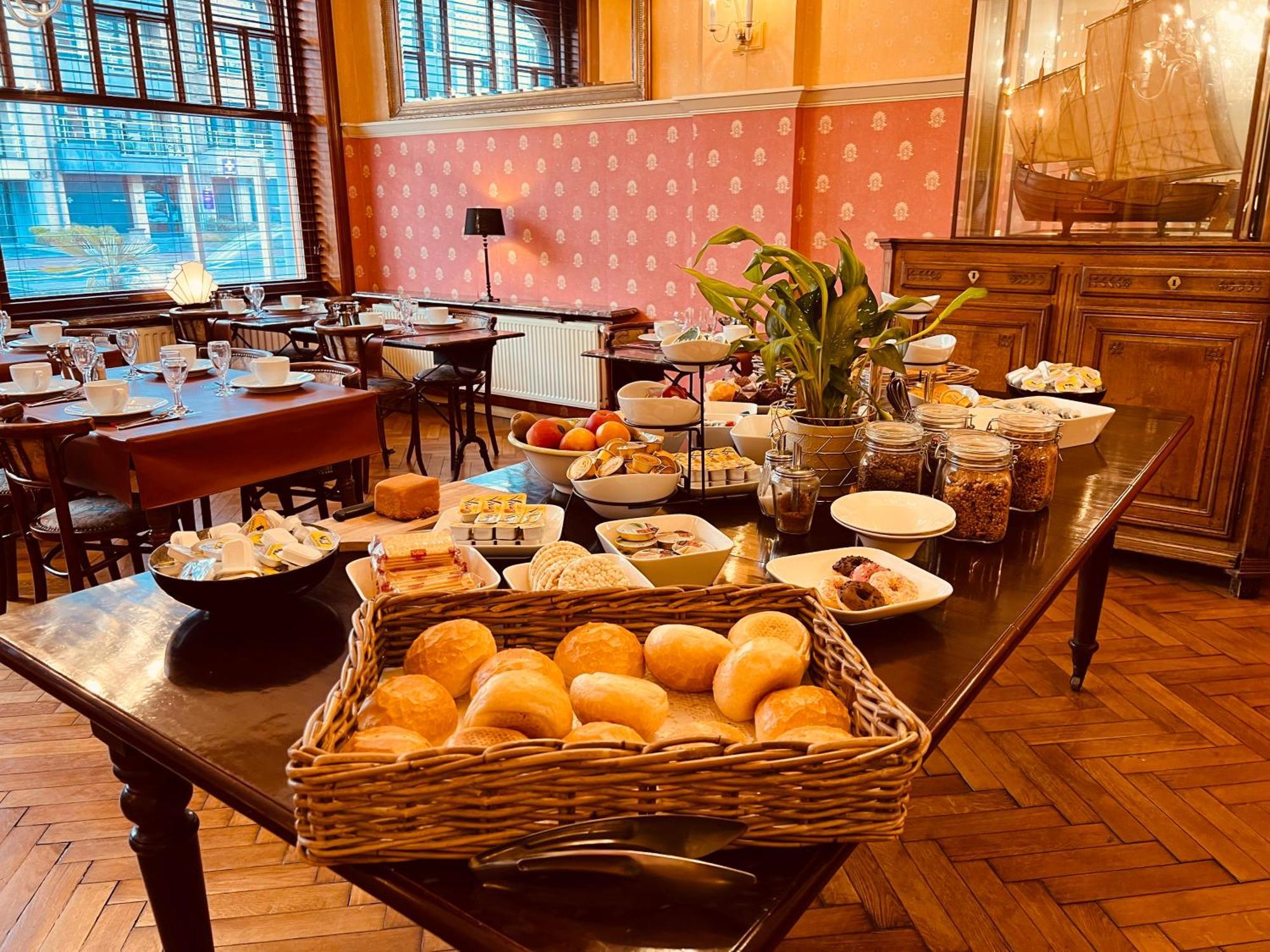 Avenue Hotel By F-Hotels Бланкенберге Екстериор снимка