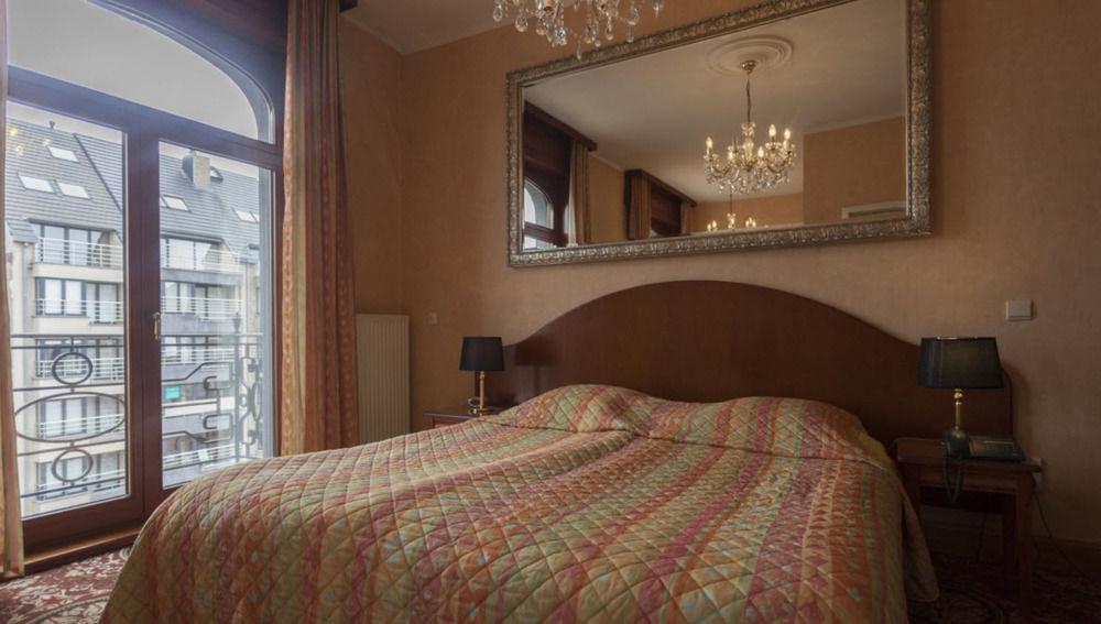 Avenue Hotel By F-Hotels Бланкенберге Екстериор снимка